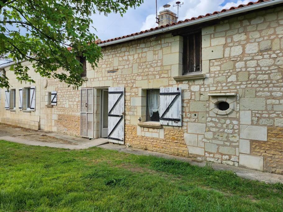 Maison De Campagne Raslay Exterior photo